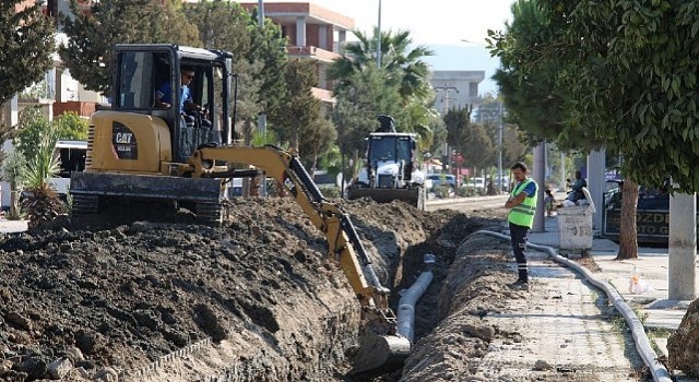 Kınık ve Ovada 40 yıllık içme suyu hattı yenileniyor