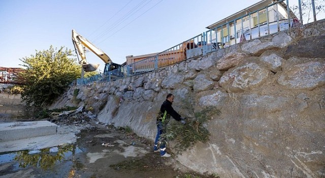 “Temiz Körfez” için derelerde temizlik seferberliği