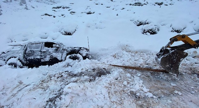 Akseki Çimi Yaylasında mahsur kalan vatandaşlar kurtarıldı