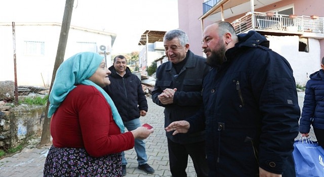 Yeni yıl pastası ve sepeti Başkan Günay dan