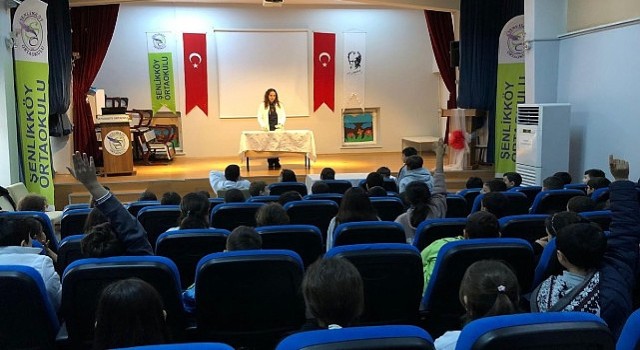 Bakırköy Belediyesi Tıp Merkezi doktorları sağlıklı nesiller için eğitim veriyor