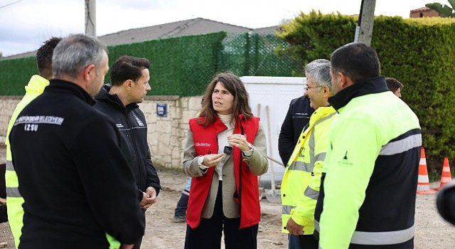 Başkan Denizli, Çakabey Mahallesindeki yağmur suyu hattı çalışmalarını inceledi