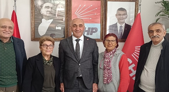 CHP Foçada Mazbatalar Alındı Yeni Yönetim Göreve Başladı