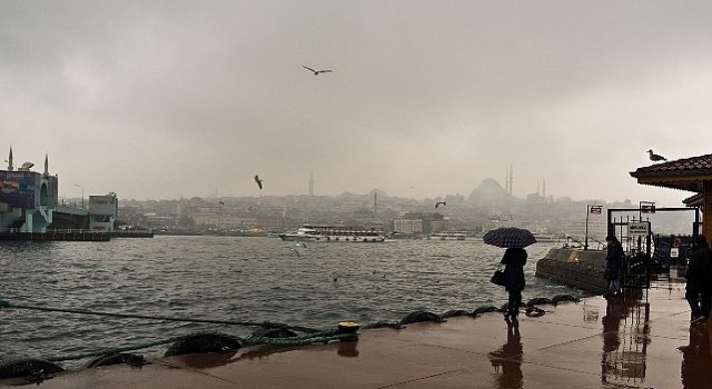 İzlanda Soğukları İstanbulu Etkisi Altına Aldı