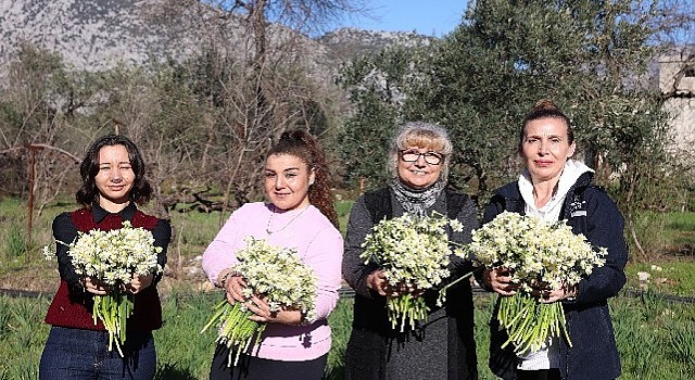 Kadın üreticilere mis kokulu destek