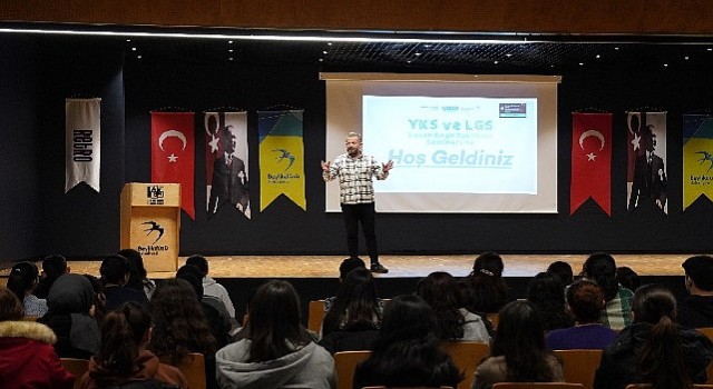 LGS ve YKS adayları için Kazandıran Taktikler Semineri düzenlendi