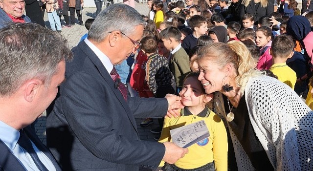 Minik öğrenciden Başkan Topaloğluna mektup