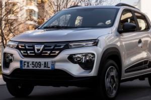 EN EKONOMİK ELEKTRİKLİ YENİ DACIA SPRING YOLLARA ÇIKIYOR