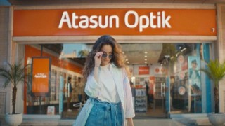 Atasun Optik Reklam Filmiyle Türkiye’nin Sevilen İsimlerini Bir Araya Getirdi