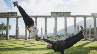 Red Bull dansın en iyilerini Dünya Dans Günü’nde bir araya getiriyor