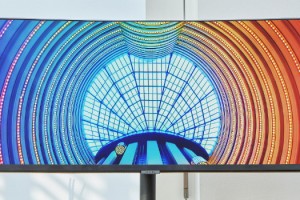 Samsung yeni yüksek çözünürlüklü monitör serisini piyasaya sürüyor!