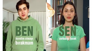 Gençler “Ben Kendim Olmayı Bırakmam Sen #ZorbalığıBırak ” diyor