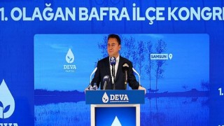 Ali Babacan’dan yerel basına yapılan kesintiye tepki ‘Alnının teriyle parasını kazananların rızkına göz dikeceğinize İletişim Başkanlığı’na bakın’