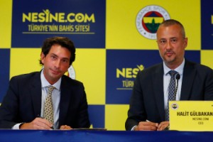 NESİNE.COM VE FENERBAHÇE’DEN  10. YILDA KOL KOLA BİRLİKTELİK