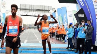 Dünyanın En Hızlısı: N Kolay İstanbul Yarı Maratonu