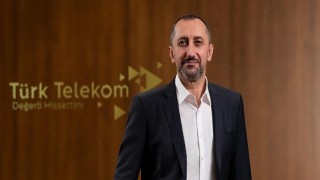 Türk Telekom’dan eğitime 10 bin tablet desteği