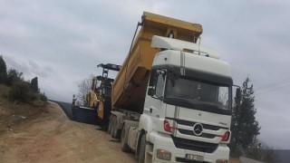 Dilovası Tepecik Köyü’nde yol konforu arttırıldı