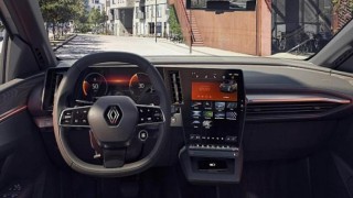 LG, Yeni Araç İçi Bilgi Eğence Sistemini Renault Megane E-TECH Electric ile Sunuyor