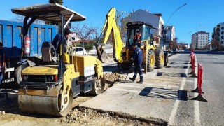 Gebze’de bozulan yollar asfaltlanıyor