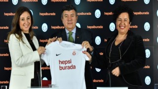 Kadınlar Galatasaray Hepsiburada Kadın Futbol Takımı ile Sahada