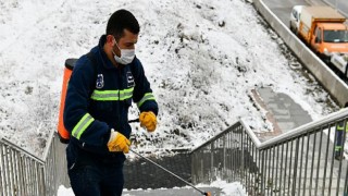 Başkent’te kar ve buzla mücadelede ’Belçöz’ başrolde