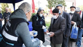 Aydın Büyükşehir Belediyesi’den Miraç Kandili’nde Helva Hayrı