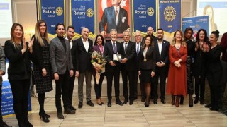 Bademli Rotary Kulübü’nden Başkan Erdem’e teşekkür plaketi