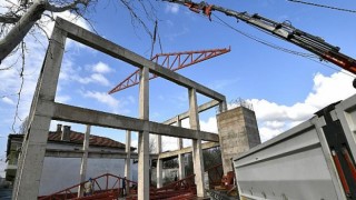 Çukurca İzvat Camii’ne Çelik Çatı