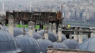 İBB, Süleymaniye’yi Perdeleyen Yapı İçin Acil Durdurma İstedi