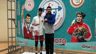 Nevşehir Belediyesi Gençlik ve Spor Kulübü Sporcusu Eray Çaylak Türkiye Şampiyonu