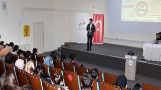 Van Büyükşehir’den YKS’ye Hazırlanan Öğrencilere Seminer