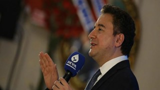 Ali Babacan’dan Erdoğan ve Bahçeli’ye: ‘13 ay oldu, yazmaya başladığınız yeni anayasa nerede?’