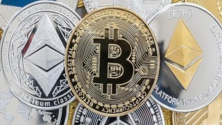 Durgunluk Korkusu Dünya Genelinde Paniği Artırırken Bitcoin Yeniden 30.000 Altına Göz Kırpıyor