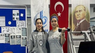 Kifoz hastası kadın sporla duruşunu düzeltti