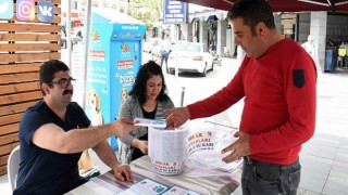 Hayvanseverlere Mama Kabı ve Broşür Dağıtıldı