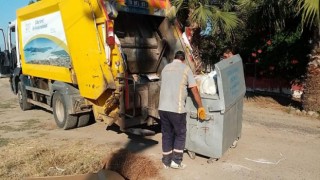 Ayvalık Belediyesi, Bayramda İki Bin Ton Çöp Topladı