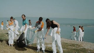 Borusan, Gemlik’te kıyı ve dip temizliği etkinliği gerçekleştirdi