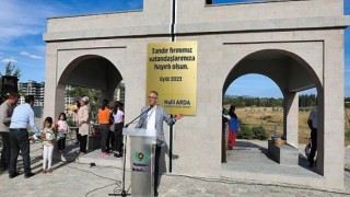 Gaziemir Belediyesi’nden mahalleliye “Tandır Fırını” hizmeti