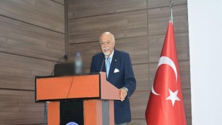 Arat, “Türkiye, tarih boyunca zorda kalan milletlere Anadolu’nun kapısını açmıştır”