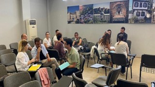 İzmir’de “English Together Projesi” Mesleki Öğrenme Toplulukları Çalışmalarına Devam Ediyor