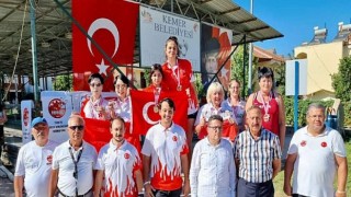 Kemer’de Bocce heyecanı sürüyor