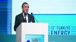 12. Türkiye Enerji Zirvesi’ne Katılan Almanya Eski Başbakanı Gerhard Schröder, “Enerji fiyatlarına fren şart” dedi