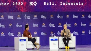 Binance CEO’su CZ, B20 Endonezya 2022 Zirvesinde: Endüstrideki tüm oyuncular kullanıcıları koruma sorumluluğunu üstlenmeli