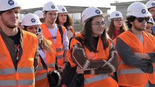 MAKÜ&#39;lü öğrenciler katlı otopark projesini inceledi