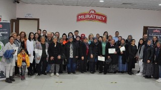 Muratbey, Süt Perilerinin yanında