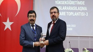 Yükseköğretimde Uluslararasılaşma İstişare Toplantısı İKÇÜ Ev Sahipliğinde Yapıldı