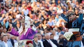 Uluslararası Bergama Kermes Festivaline muhteşem açılış