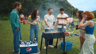 Pepsi ve Uraz Kaygılaroğlu ile Yazın Keyifli Anlarını Doya Doya Yaşa