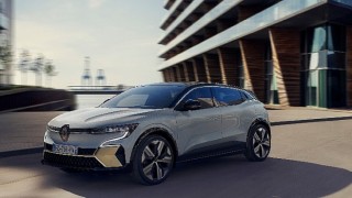 Yeni Megane E-Tech %100 Elektrikli ön siparişe açılıyor