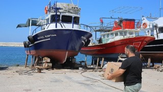 Balıkçılar ”Vira bismillah” demek için gün sayıyor